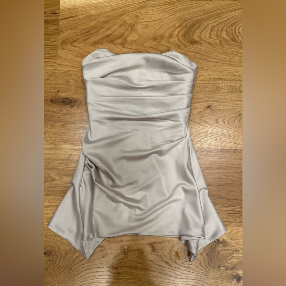🤎 House of CB JASMINE Oyster Draped Strapless Corset Dress 🤎 - Picture 3 of 8